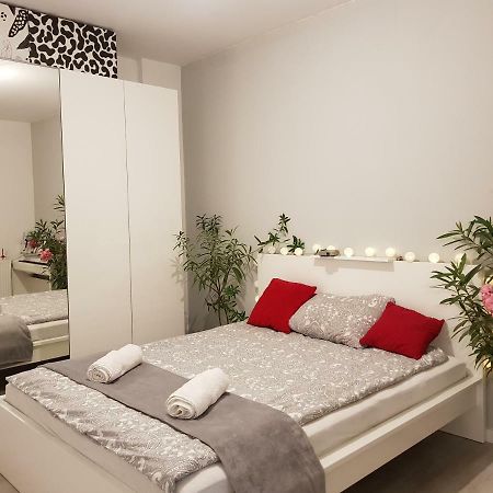 Apartamento Whitedreams Łódź Exterior foto